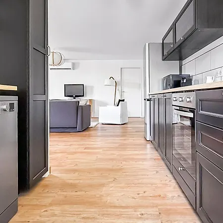 Appartamento T4 Climatisé Terrasse&parking *